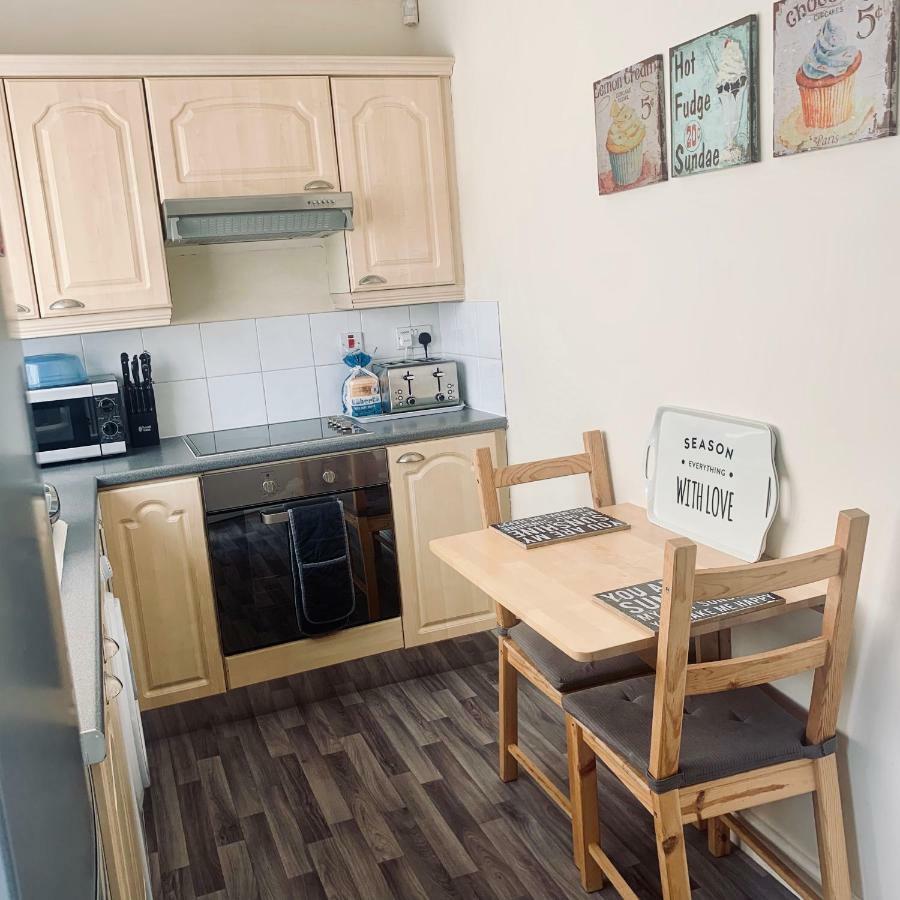 Be My Guest Liverpool - Ground Floor Apartment With Parking المظهر الخارجي الصورة